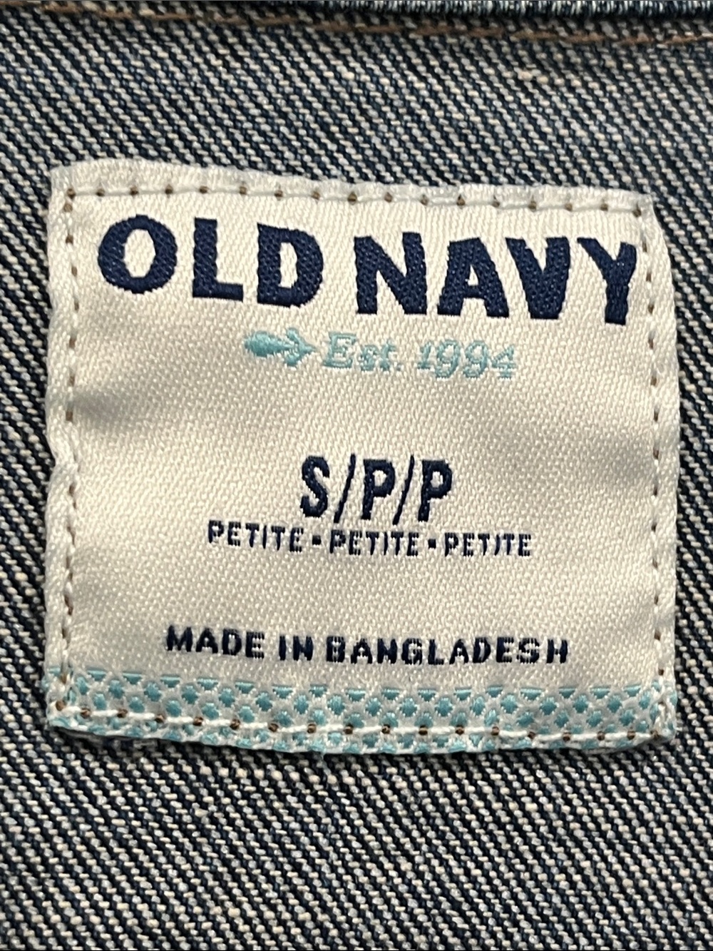 Old Navy Blue Denim Button-Up Classic Jean Jacket - Picture 2 of 13